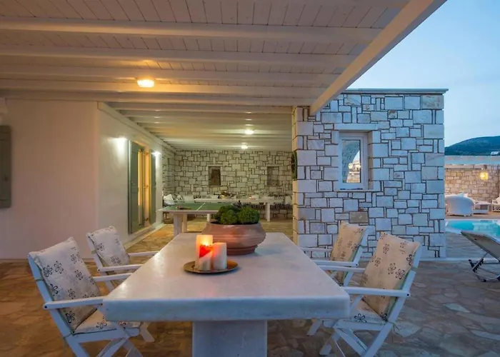 Dionysos In Feriehus Alikí